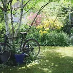 Le Bonheur A La Campagne Bed & Breakfast 3*
